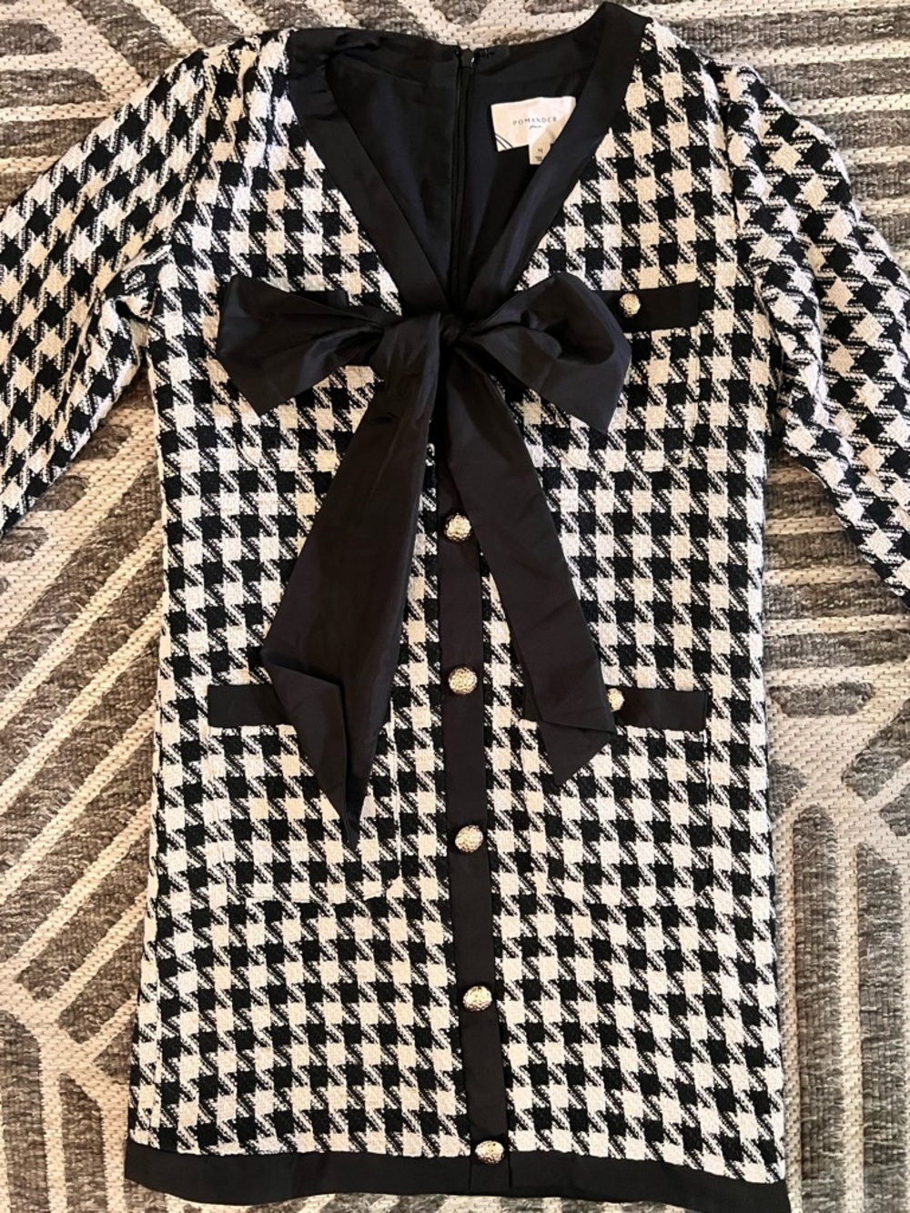 POMANDER PLACE TUCKERNUCK Medium Coco Herringbone Black White Mini Dress - Picture 7 of 12